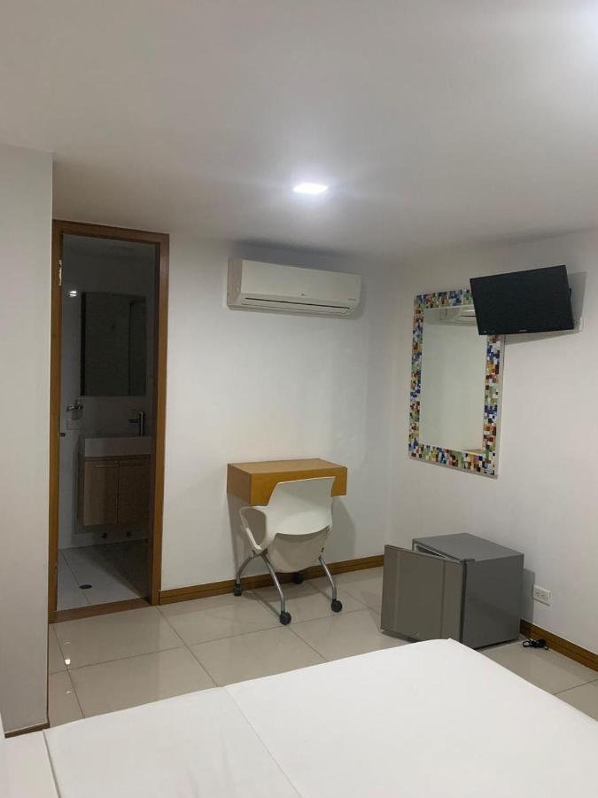 Edificio El Carmen Apartment Кали Екстериор снимка